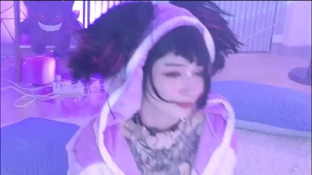 Image 8 of zephirah_abney Stream on Chaturbate on 2 months ago