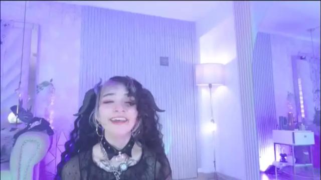 Image 3 of zephirah_abney Stream on Chaturbate on 1 month ago