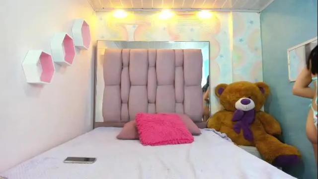 Image 4 of zephyra_angels1 Stream on Chaturbate on 1 month ago