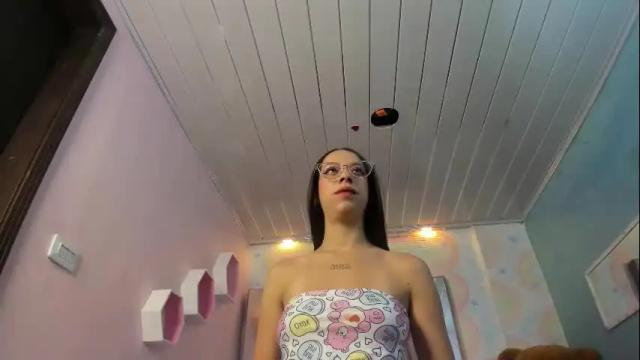 Image 3 of zephyra_angels1 Stream on Chaturbate on 1 month ago