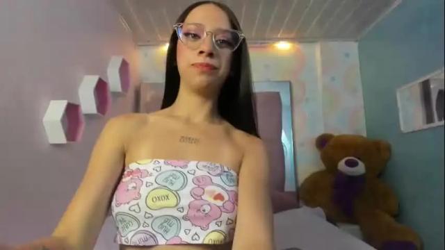 Image 4 of zephyra_angels1 Stream on Chaturbate on 1 month ago