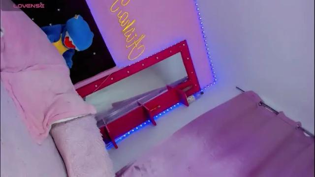 Image 11 of zeuss_x Stream on Chaturbate on 1 month ago