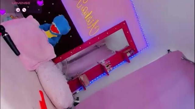 Image 6 of zeuss_x Stream on Chaturbate on 13 days ago