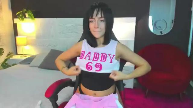 Image 3 of zhaavia Stream on Chaturbate on 1 month ago