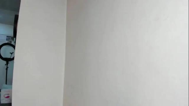 Image 2 of zhaavia Stream on Chaturbate on 15 hours ago