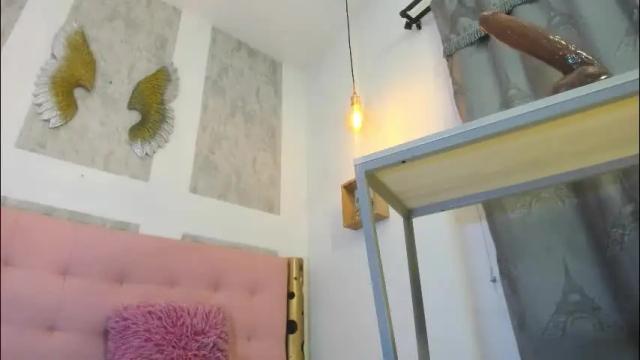 Image 2 of zhamira_21 Stream on Chaturbate on 1 month ago