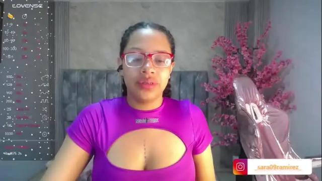 Image 4 of zhara_rose_sub Stream on Chaturbate on 1 month ago