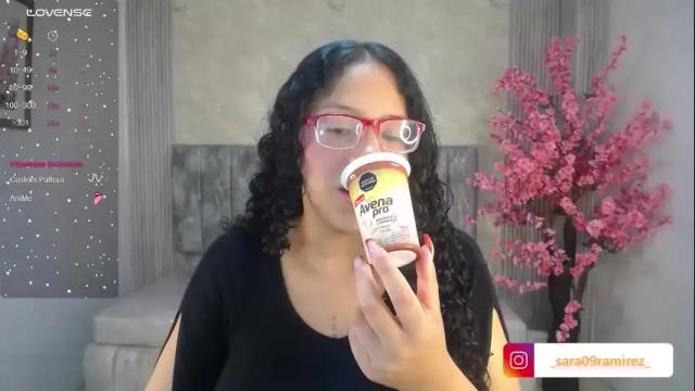 Image 2 of zhara_rose_sub Stream on Chaturbate on 1 month ago