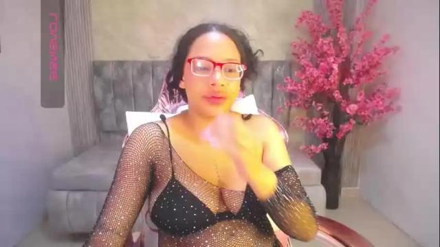 Image 4 of zhara_rose_sub Stream on Chaturbate on 11 hours ago