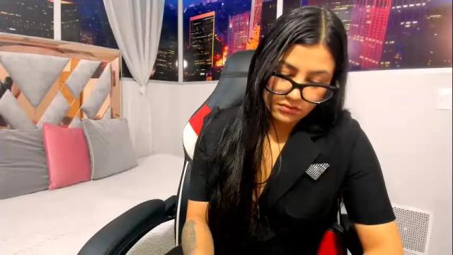 Image 6 of zharick_martinez Stream on Chaturbate on 1 day ago