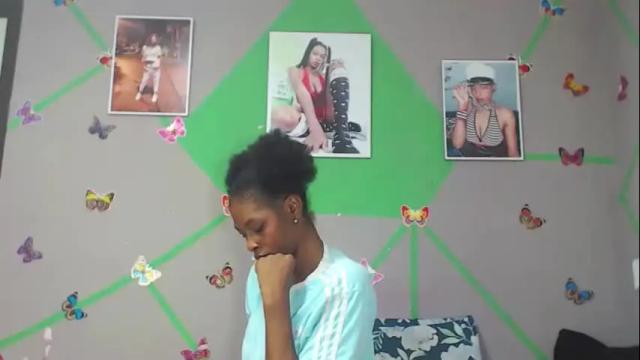 Image 2 of zharick_smithx Stream on Chaturbate on 8 days ago