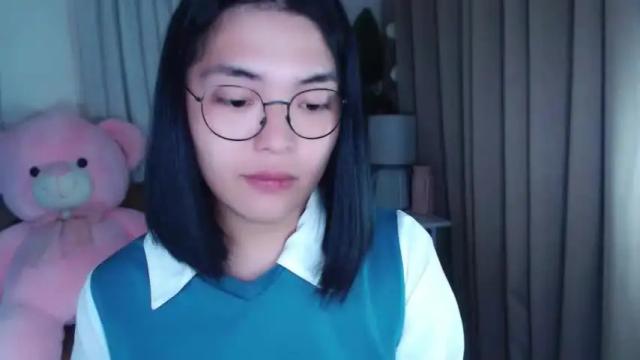 Image 2 of zhaviahale Stream on Chaturbate on 14 months ago