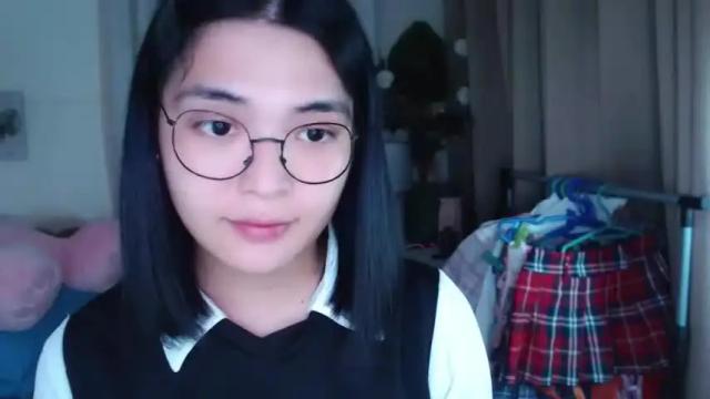 Image 3 of zhaviahale Stream on Chaturbate on 14 months ago