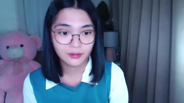 Image 2 of zhaviahale Stream on Chaturbate on 14 months ago