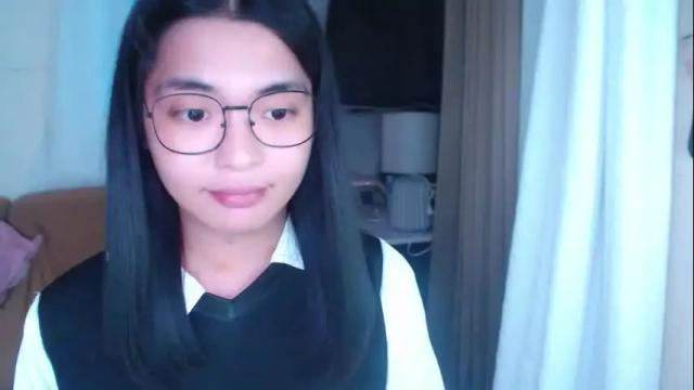 Image 10 of zhaviahale Stream on Chaturbate on 2 months ago