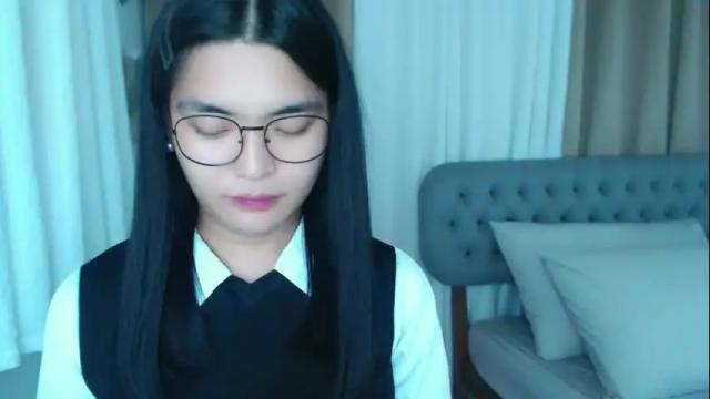 Image 12 of zhaviahale Stream on Chaturbate on 19 days ago