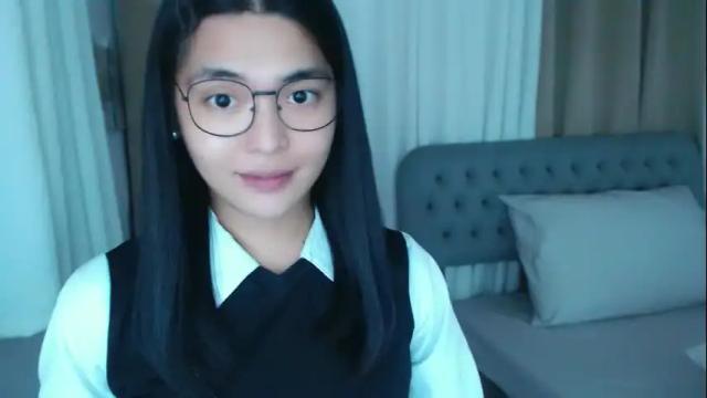 Image 4 of zhaviahale Stream on Chaturbate on 18 days ago