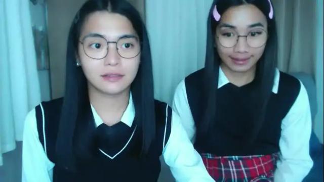 Image 11 of zhaviahale Stream on Chaturbate on 12 days ago