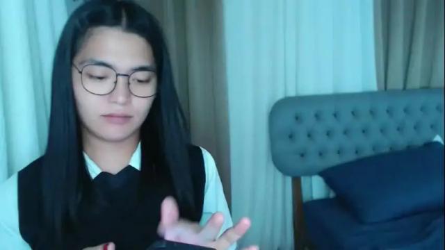 Image 3 of zhaviahale Stream on Chaturbate on 9 days ago