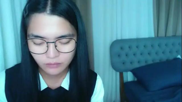 Image 4 of zhaviahale Stream on Chaturbate on 9 days ago