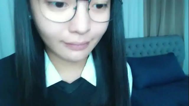 Image 3 of zhaviahale Stream on Chaturbate on 12 days ago
