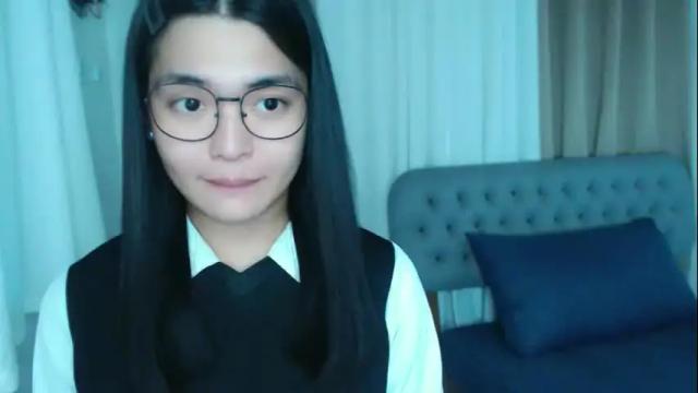 Image 4 of zhaviahale Stream on Chaturbate on 12 days ago