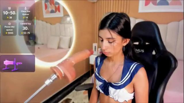 Image 12 of zia_cooper Stream on Chaturbate on 14 days ago