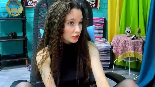 Image 3 of zianichols Stream on Chaturbate on 1 month ago