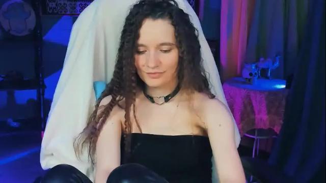 Image 8 of zianichols Stream on Chaturbate on 14 days ago