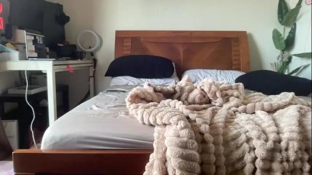 Image 3 of ziggy_rouge Stream on Chaturbate on 3 months ago