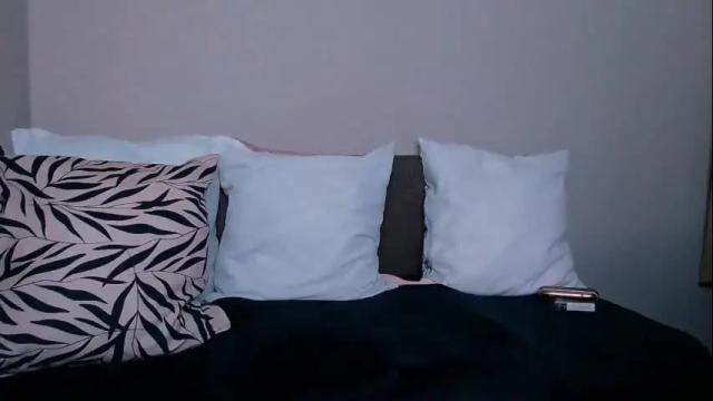 Image 2 of zinacorleone Stream on Chaturbate on 9 days ago