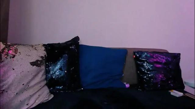 Image 3 of zinacorleone Stream on Chaturbate on 1 month ago