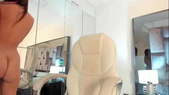 Thumbnail 1, zinnia_mosley's Stream at Chaturbate, 1 month ago