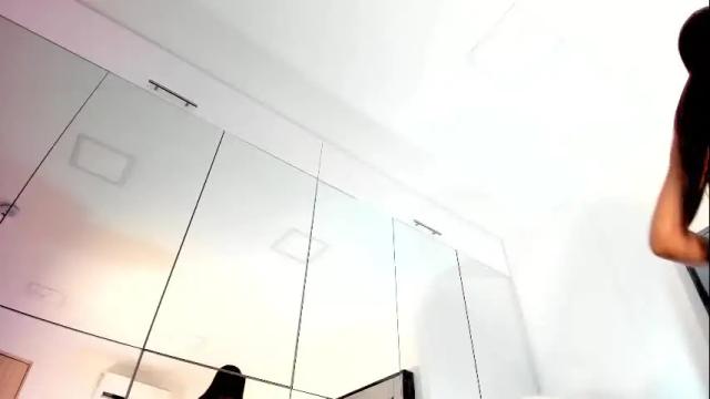 Thumbnail 2, zinnia_mosley's Stream at Chaturbate, 1 month ago