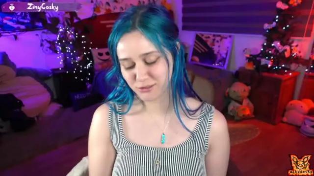 Image 2 of ziny_cosky Stream on Chaturbate on 15 months ago