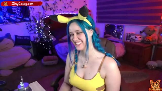 Thumbnail 1, ziny_cosky's Stream at Chaturbate, 10 months ago