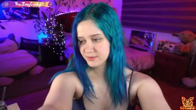 Thumbnail 1, ziny_cosky's Stream at Chaturbate, 15 months ago