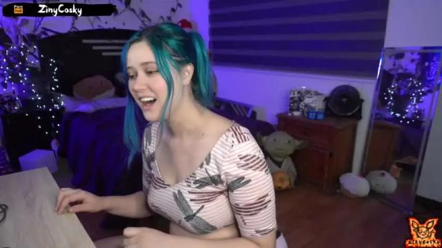 Image 2 of ziny_cosky Stream on Chaturbate on 12 months ago