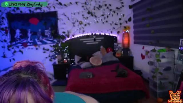 Image 3 of ziny_cosky Stream on Chaturbate on 1 month ago