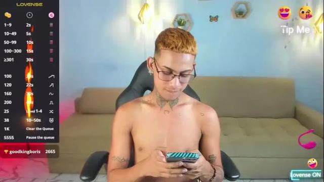Image 12 of zion__lee Stream on Chaturbate on 4 months ago