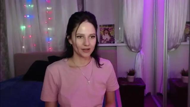 Image 7 of zlatagoddess Stream on Chaturbate on 3 months ago