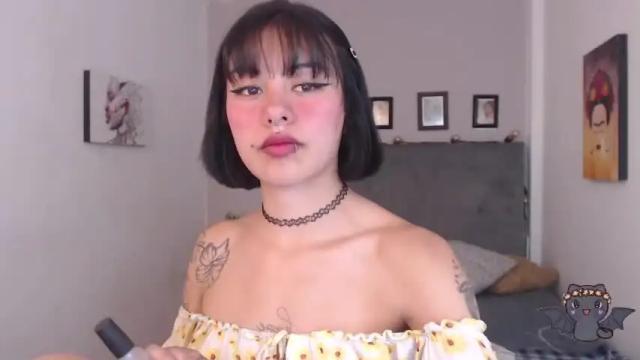 Image 6 of zoe__moon Stream on Chaturbate on 13 months ago