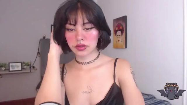 Image 4 of zoe__moon Stream on Chaturbate on 15 months ago