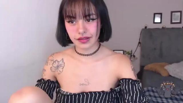 Image 12 of zoe__moon Stream on Chaturbate on 13 months ago