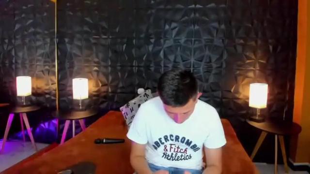Image 4 of zoe_and_blake_ Stream on Chaturbate on 12 months ago