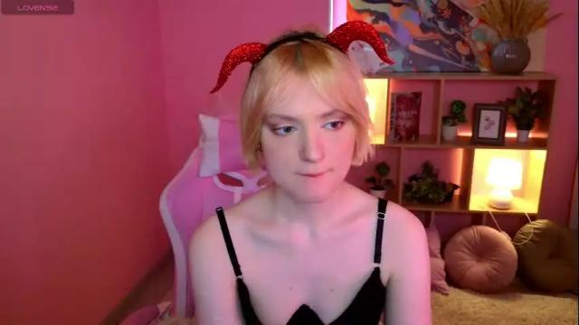 Image 3 of zoe_bang Stream on Chaturbate on 1 month ago