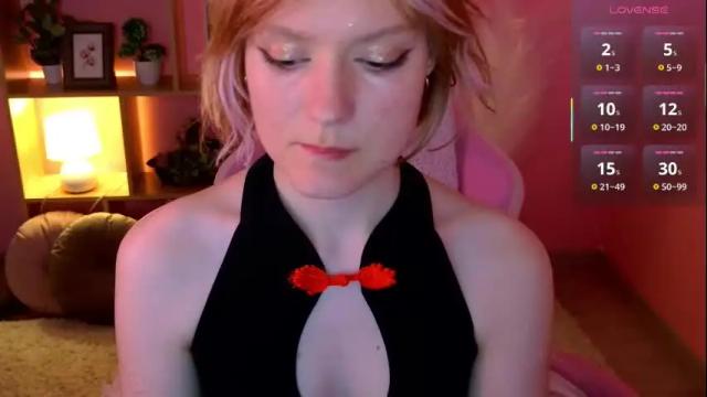 Image 3 of zoe_bang Stream on Chaturbate on 7 months ago