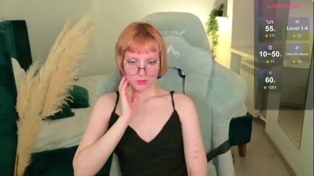Image 4 of zoe_bang Stream on Chaturbate on 6 months ago