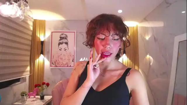 Image 10 of zoe_ch_ Stream on Chaturbate on 3 months ago
