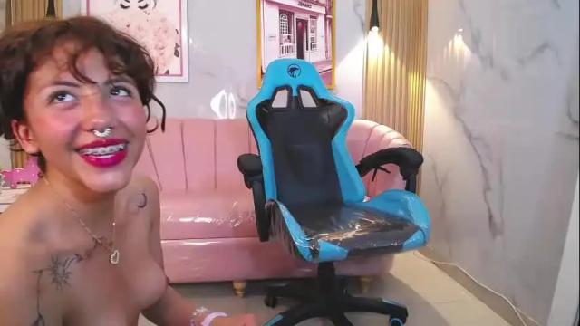 Image 11 of zoe_ch_ Stream on Chaturbate on 3 months ago